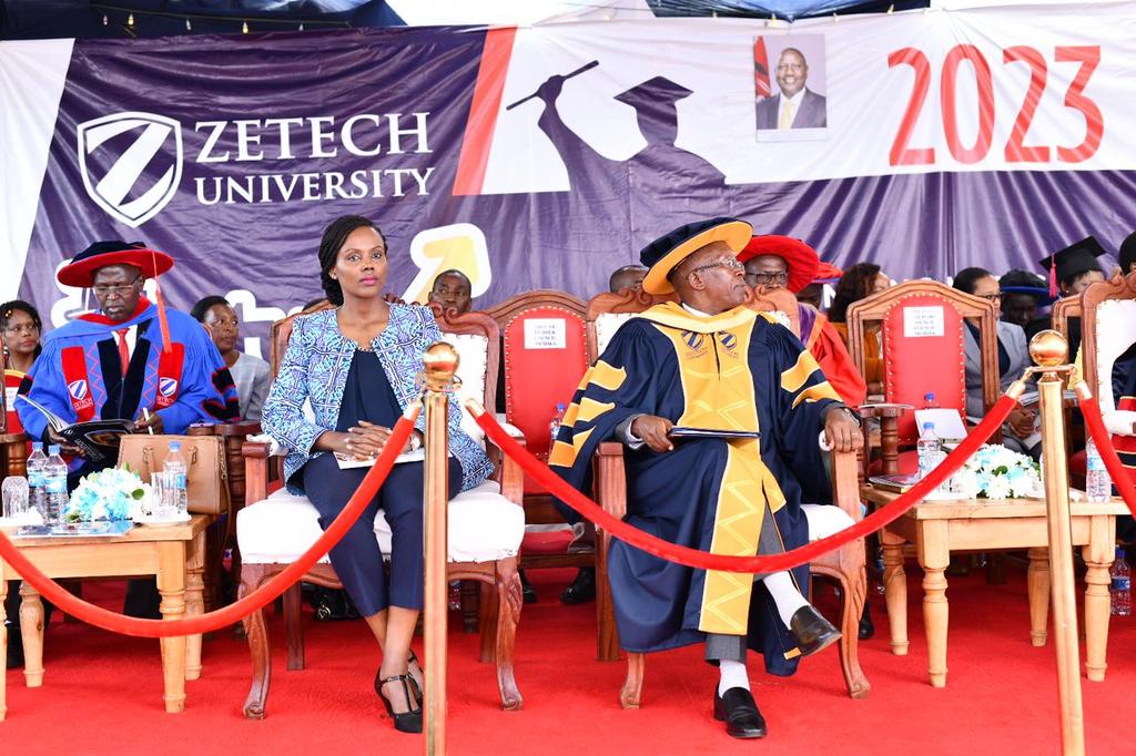 ElizabethhQuinn's tweet photo. @254_icon Congratulations to the class of 2023. Zetech University #Zetech2023Graduation https://t.co/G8ukAdrfVE
