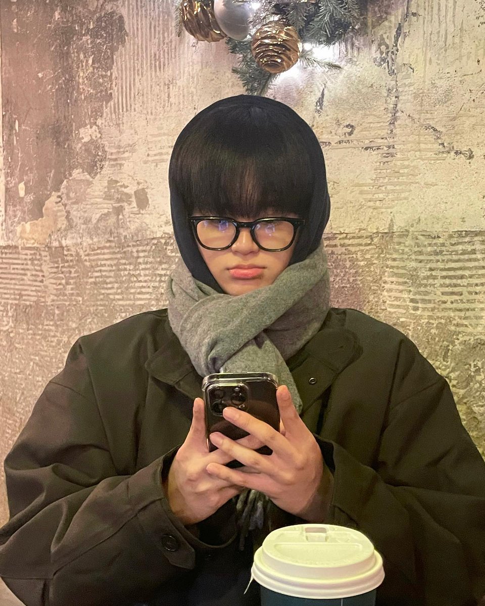 륑 tweet media