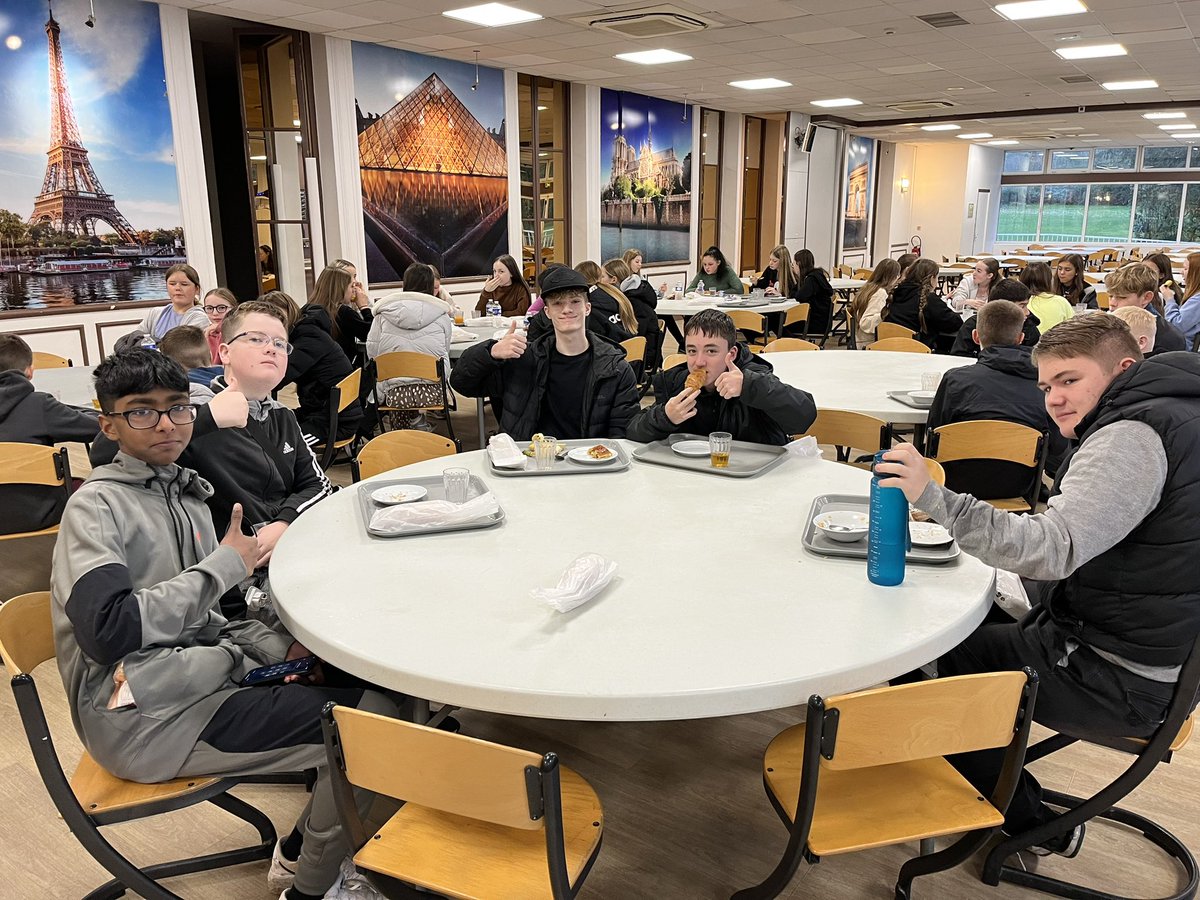 EccoMFL's tweet photo. The final breakfast 🥐 🇫🇷 What a trip it has been!! 😃 We’ve all had an amazing time but looking forward to getting home now 🚌 ⛴️ #EccoInParis2023 https://t.co/v4ICIPrcFz