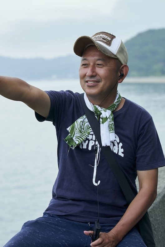 3人目の審査員が、脚本家の足立紳さんに決定‼️

足立さんは『百円の恋』『嘘八百』、NHK連続テレビ小説「ブギウギ」などで脚本を担当、『雑魚どもよ、大志を抱け!』では原作・脚本に加え監督としてもご活躍です!

作品募集は11月14日までです❗️応募し忘れないようお願いします‼️