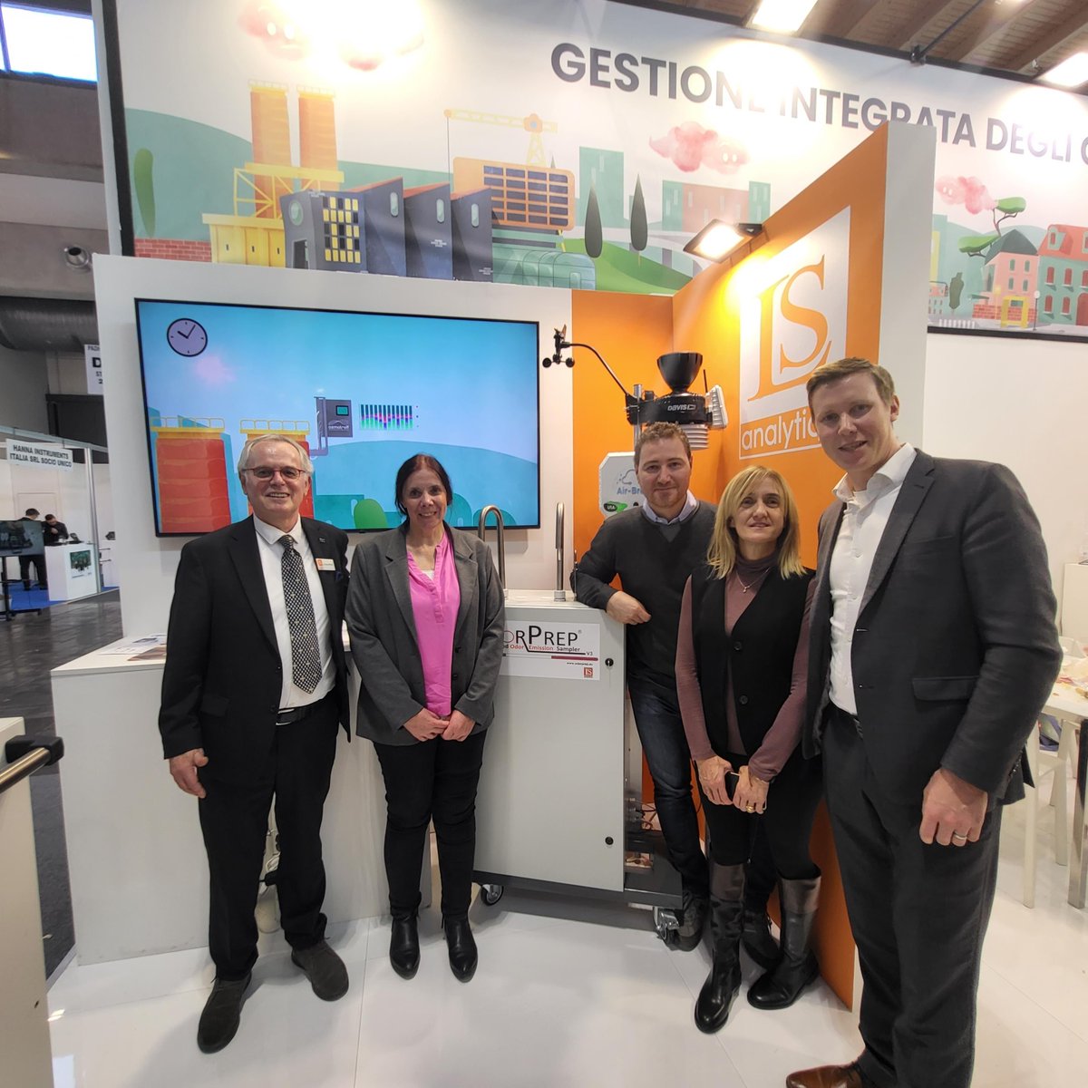 Gasmet_Tech's tweet photo. Fantastic collaboration brewing at Ecomondo in Rimini, Italy! Our team Mikko and Claudia had great time connecting with industry leading partners like Lab Service Analytica and ITAL CONTROL METERS. Exciting times ahead as we explore new horizons together!
#Partnership #Gasmet https://t.co/eqkKK67nut