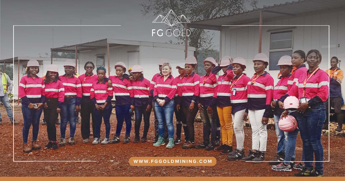 We are champions for gender diversity in mining, promoting equity for women through inclusivity. Our female employees came together in pink hi-vis to celebrate their invaluable contributions and to support the global Breast Cancer Awareness Month campaign. 
#fggold #womeninmining