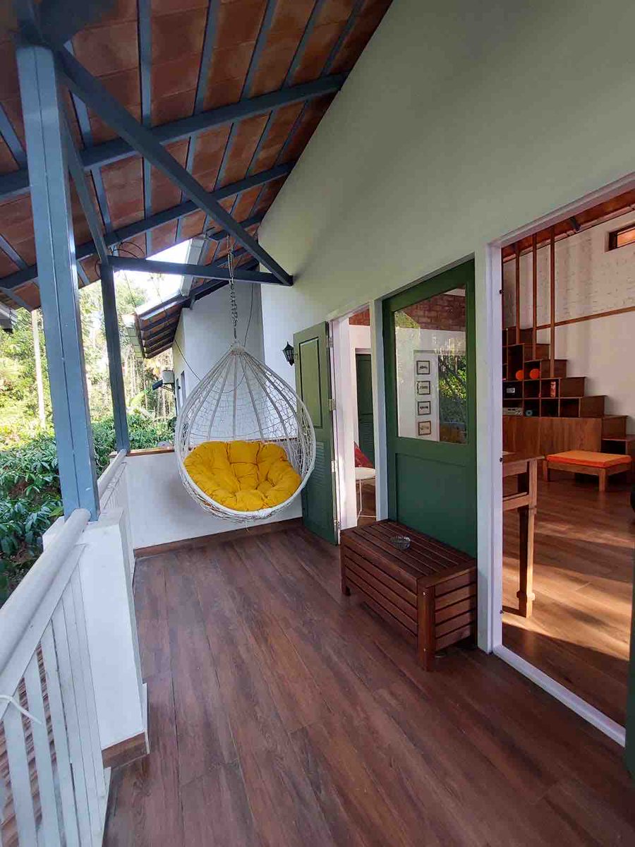 Live and relax amongst nature as you enjoy a cup of freshly brewed coffee in this rustic cottage surrounded by coffee plantations in this tranquil estate in Cherukattoor, Kerala ☕