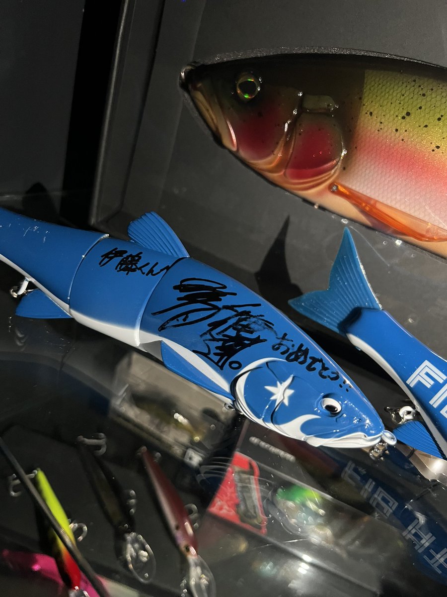 僕には世界にひとつだけの…

<a href="/hatatakuma/">秦拓馬</a> さんのサイン入り😌

秦さんありがとうございます！