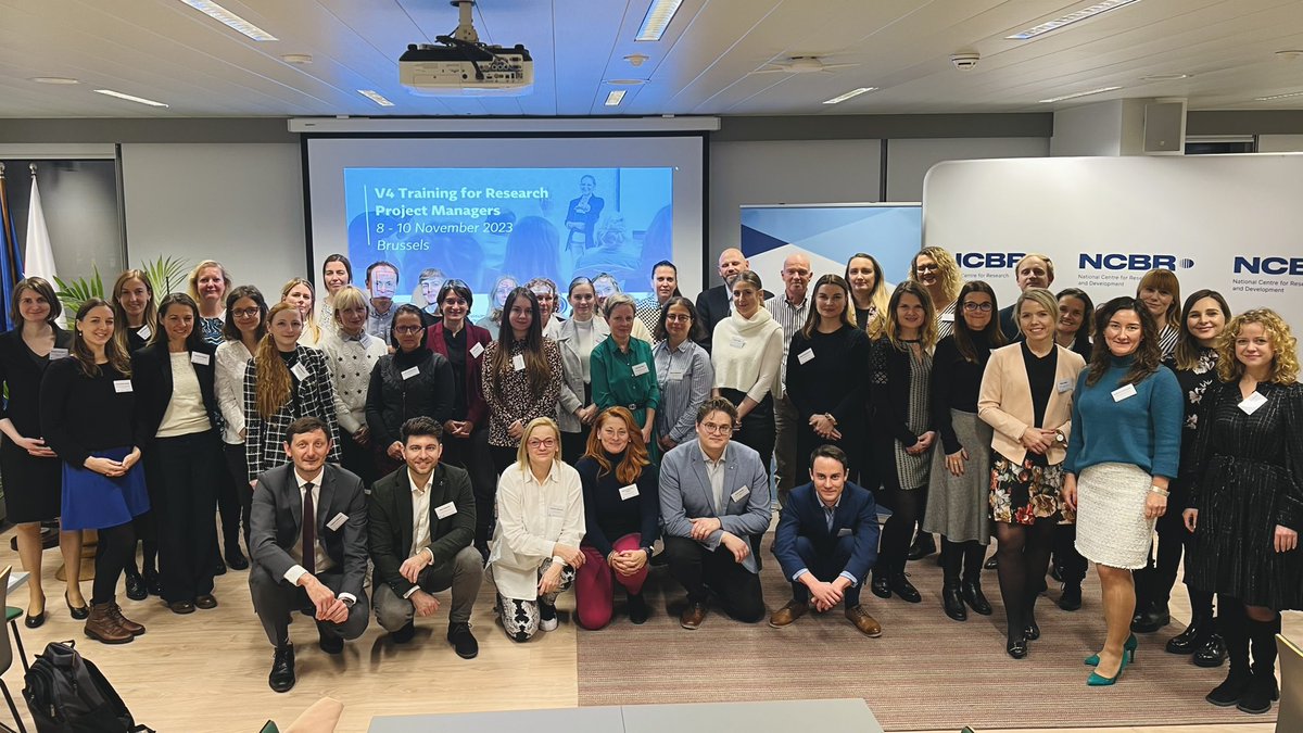 It’s a wrap👏 Yet another edition - in fact 14th - of #V4Training has just concluded🏁 Brilliant group of +30 #RPMs research project managers from 🇨🇿🇭🇺🇵🇱🇸🇰 as well as 🇩🇰🇩🇪🇮🇪🇮🇹🇸🇮 participated We have #alumni group of more than 480 trainees altogether👍 And we don’t stop here! #TBC