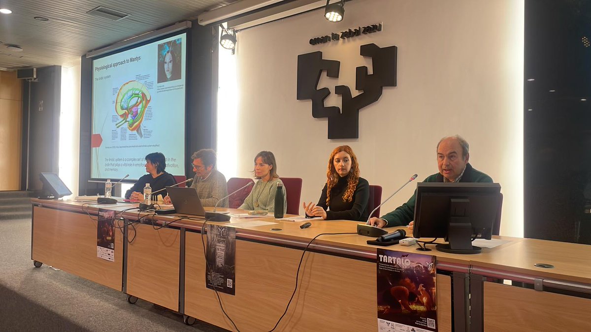 The first panel of the last day by scholars from the UPV/EHU: Ane B. Ruíz-Lejarcegui, Leire Echeazarra Escudero, Luis Garagalza Arrizabalaga and Enrique Echevarria.