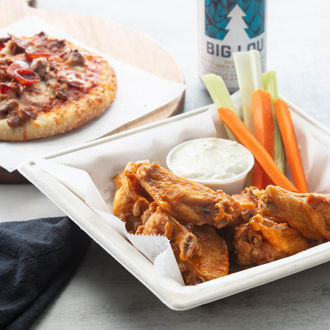 Wings are a food group, right? Get saucy with us at Hamburg Gaming's new restaurant, indulge! Order 5, 10, or 20 wings tossed with your choice of Buffalo, BBQ, Jalapeño Cilantro, or Garlic Parmesan sauce. Tell us how you like your wings!

View the menu: bit.ly/3u8R03v