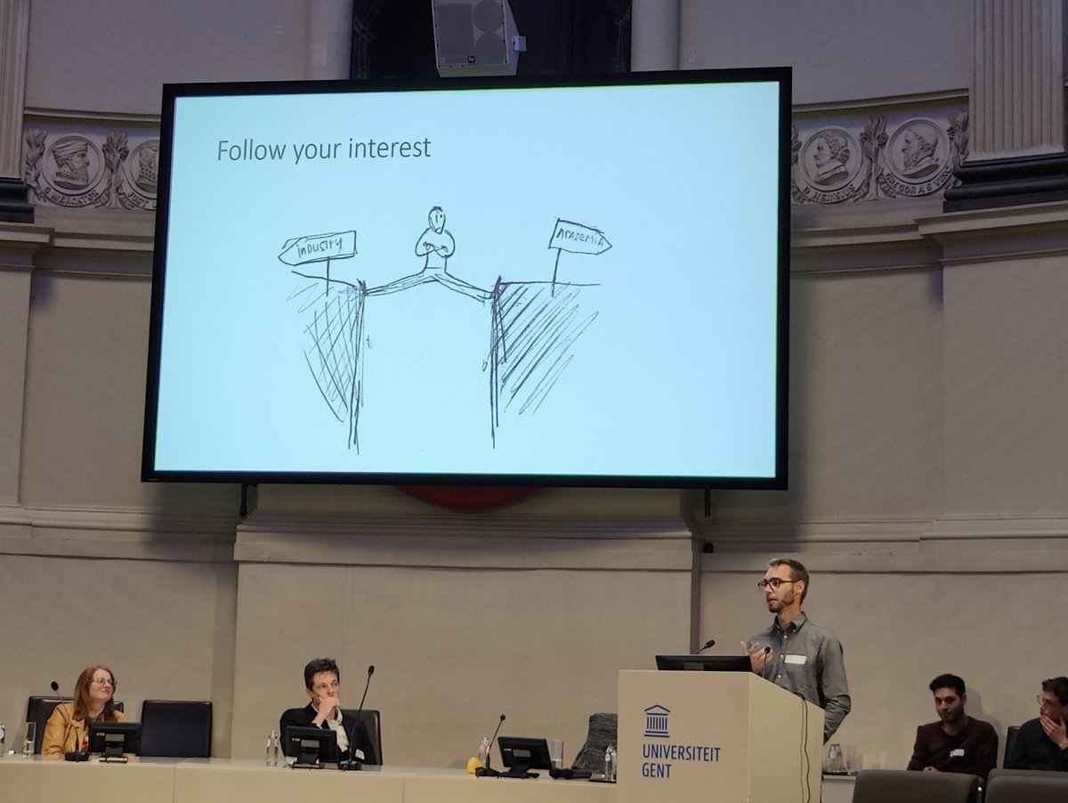 Chiara_Guidi_'s tweet photo. What a nice first UGent Postdoc day @PostDoCUGent! 'Postdoc' is a temporary position and chosing between academia or industry can be a difficult decision. I loved the panel session where we discussed all pros and cons. Main message: follow your interest and be yourself 🤓 https://t.co/aWdFZvrueO