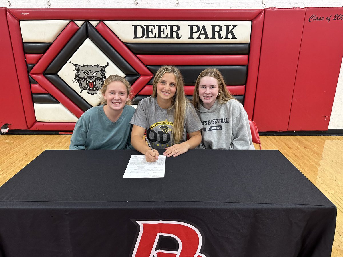 It’s official!! Can’t wait to play at ODU! <a href="/ODU_Softball/">Ohio Dominican Softball</a>