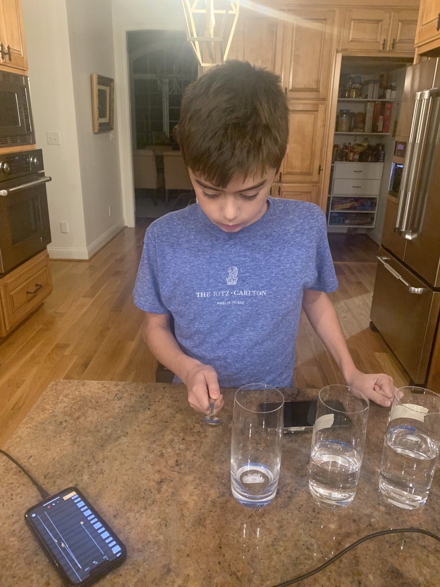holly_harris's tweet image. Slaying the #scienceproject game with #MusicalGlasses, explained here by Harris V.
And for all you @espn fans, see if you can recognize the song Harris plays using different volumes of water to impact pitch, which he measured using an app on his phone! 🤗
