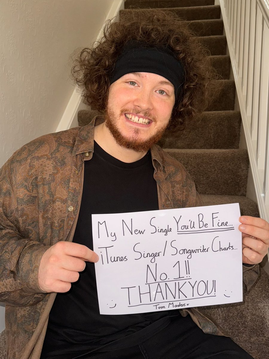 tommastersmusic's tweet image. NUMBER ONE IN THE ITUNES SINGER/SONGWRITER CHARTS🥹huge love guys for making this happen you’re all far too kind! Never in my wildest dreams did I think something like this could happen! You’ve made this lad from Barnsley beyond happy!🧡