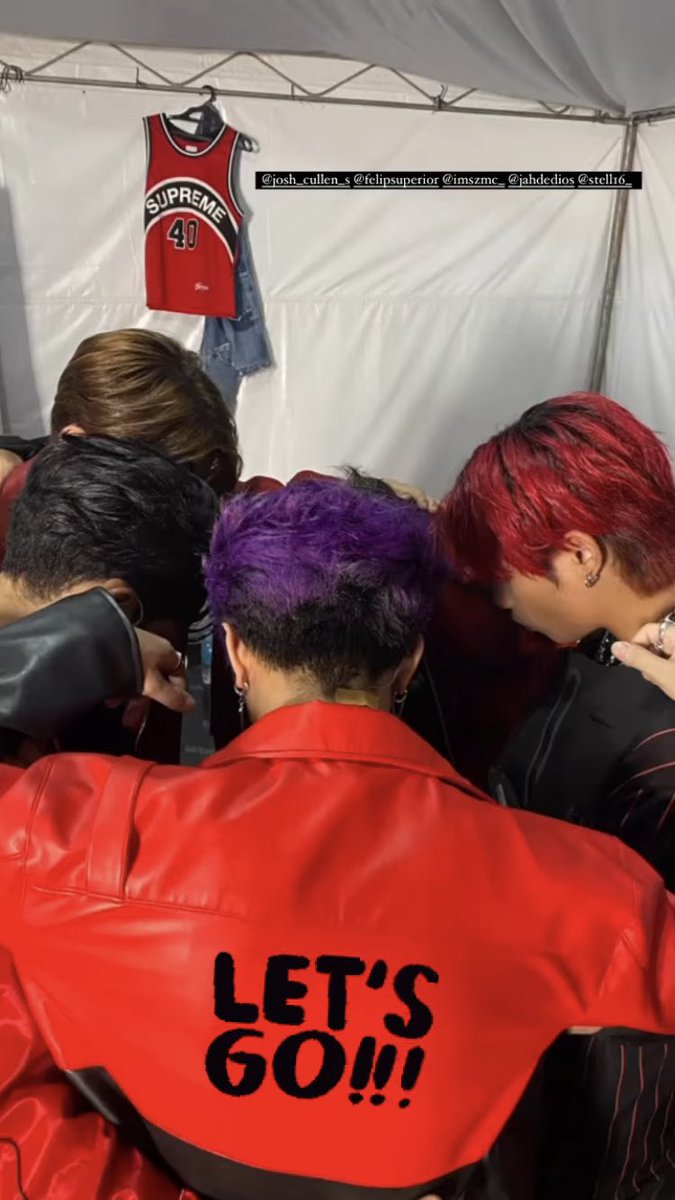 KingsofPpopSB19's tweet image. Please give us the biggest plot twist. 🙏🏻🥺

#MAHALIMAxTeaMFair2023