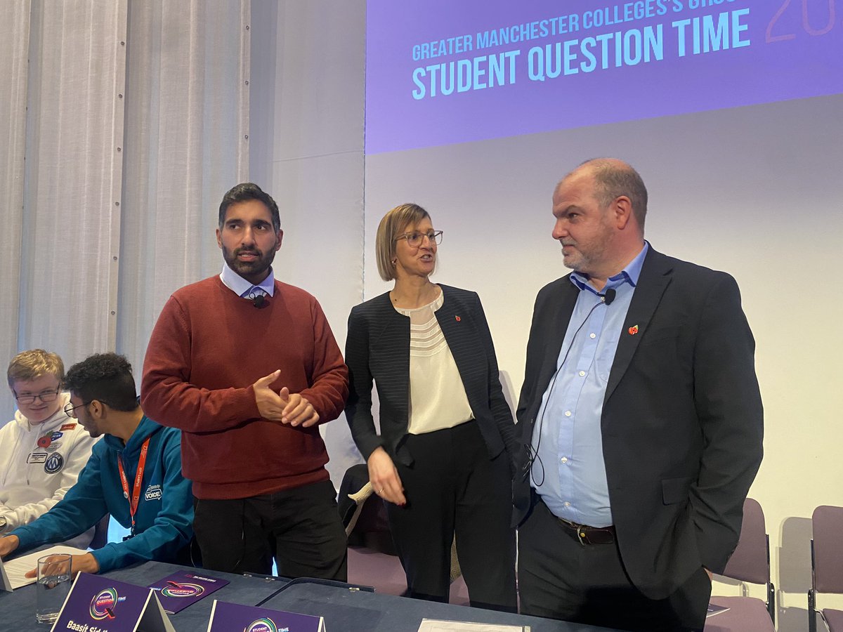 GmColleges's tweet photo. It’s here! Our #StudentQuestionTime event at the @BridgewaterHall
Stay tuned for exciting guest speakers and empowering debates! https://t.co/ObE5QTUP9g