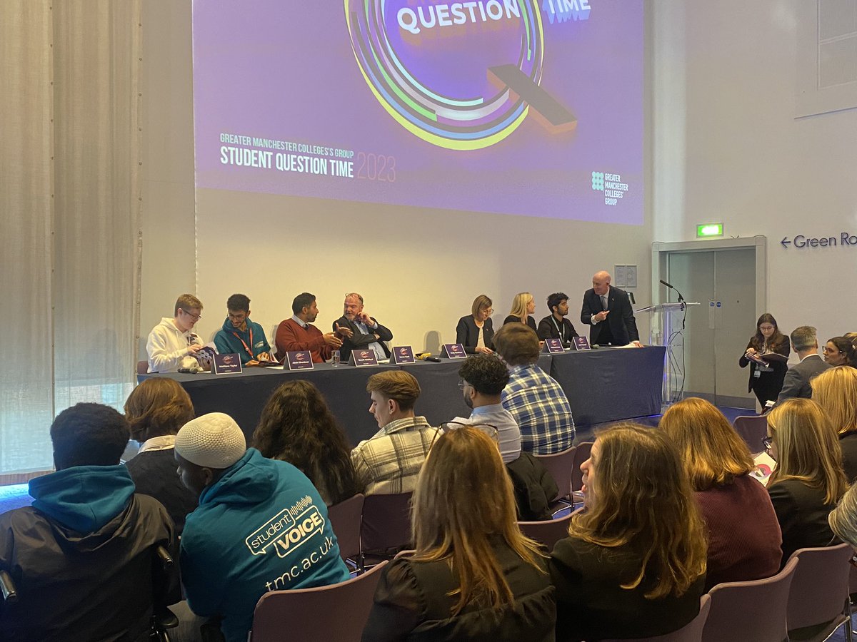 GmColleges's tweet photo. It’s here! Our #StudentQuestionTime event at the @BridgewaterHall
Stay tuned for exciting guest speakers and empowering debates! https://t.co/ObE5QTUP9g