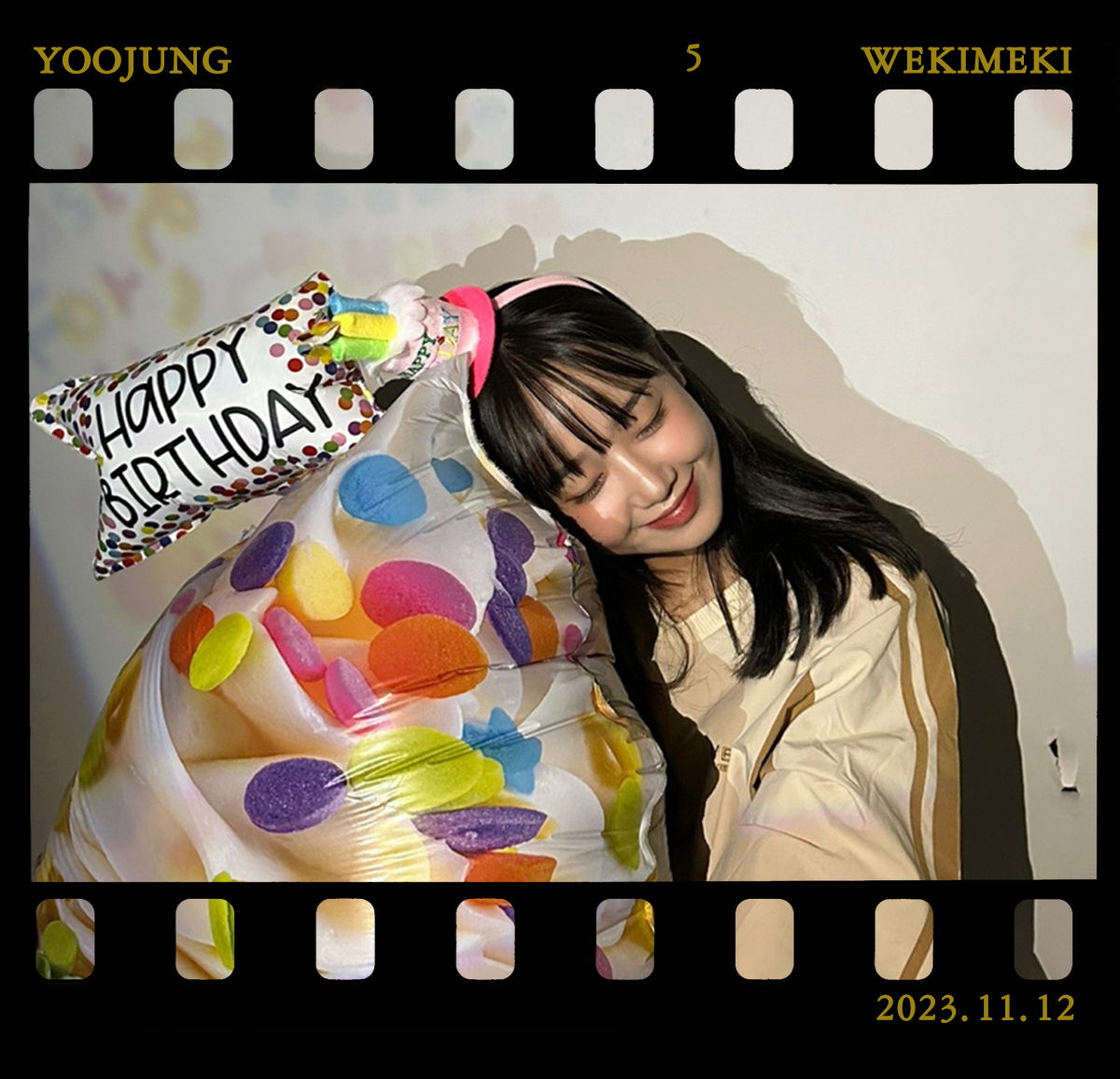 [✨] Gift for Ki-Ling🎁

2023.11.12 YOOJUNG’s Birthday🌻

Ki-Ling 2기 ONLY🧡
🎂 cafe.daum.net/WekiMeki/Unl0/…

#위키미키 #WekiMeki #키링 #KiLing
#최유정 #CHOIYOOJUNG #해피유정데이