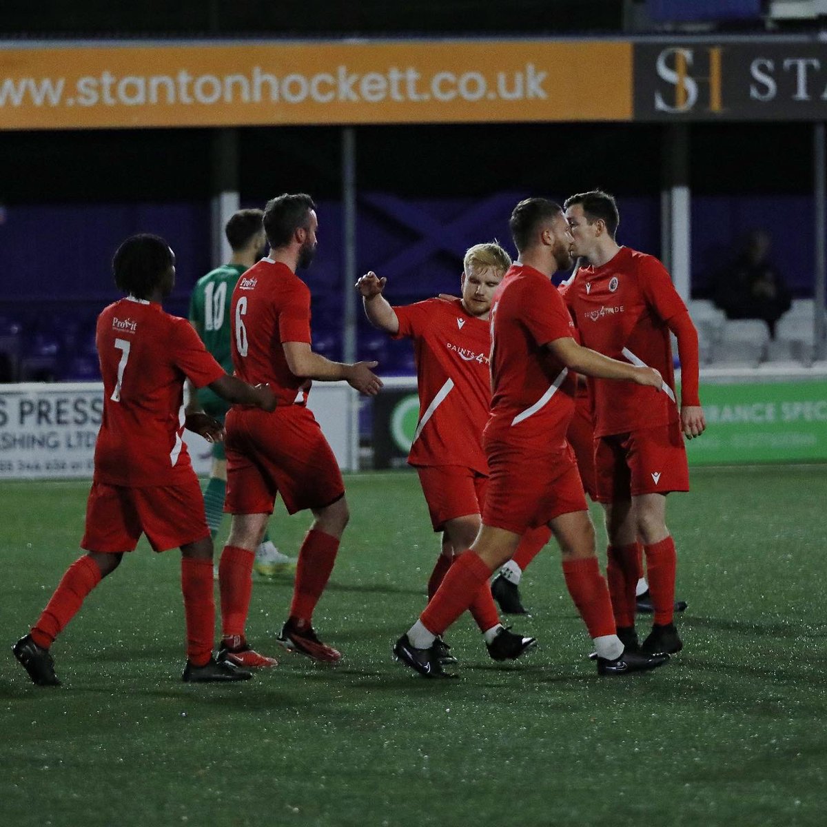 Thanks as always to <a href="/TrevRobPhoto/">Trev Robinson Photography</a> for his shots from the midweek cup game 📸. Congrats to Jaden. Look forward to seeing everyone back over at <a href="/BTFC/">Billericay Town FC</a> tomorrow 🔴⚪️ #upthetons