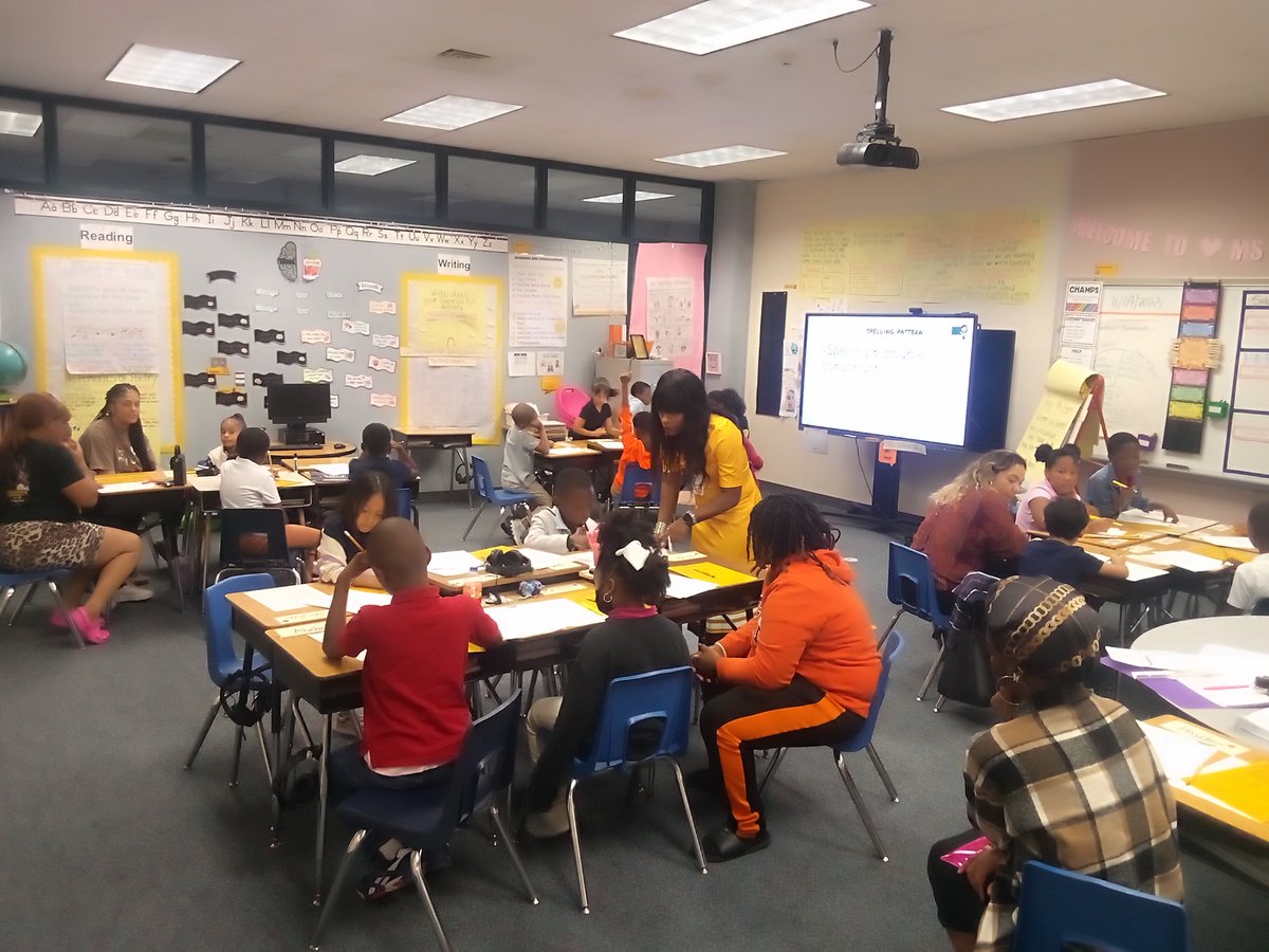 OutleyFACE's tweet image. Help Me Learn @OutleyE with @CherhonB @AliefPASS. #linkedtolearning @Alief_Fame @Sroninub2Newby @may