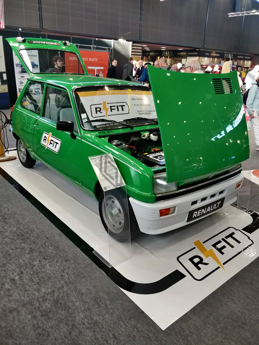 Yvan_111's tweet photo. .@Salon_EpoquAuto #RFIT le Renault 5 rétrofitée qui propose 80km d'autonomie pour 15900 € ! On a fait meilleur rapport qualité prix. https://t.co/d4aYJqoIrs