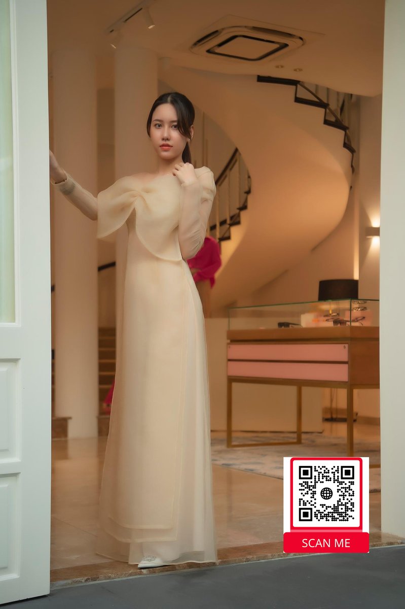FranchescaBourn's tweet photo. @VuthChandara Subscribe to the link to get up to 50% off and chat with beautiful girls  https://t.co/9NR12NUhZl u https://t.co/vY35O5ujLy