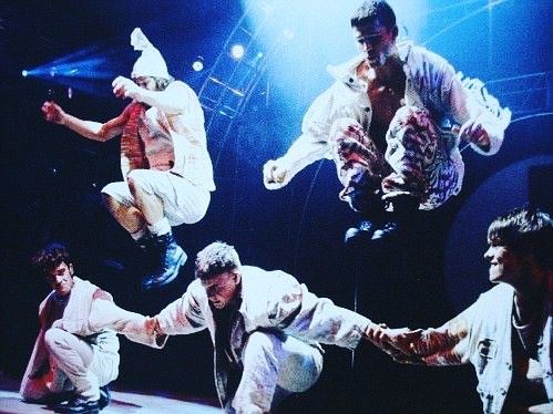 30 years ago this month, we created @TakeThat Everything Changes tour, and took it on the road in the UK. Three decades on, and we are still working together to create 'This Life on Tour' which starts in April next year. We are going to create something very special!