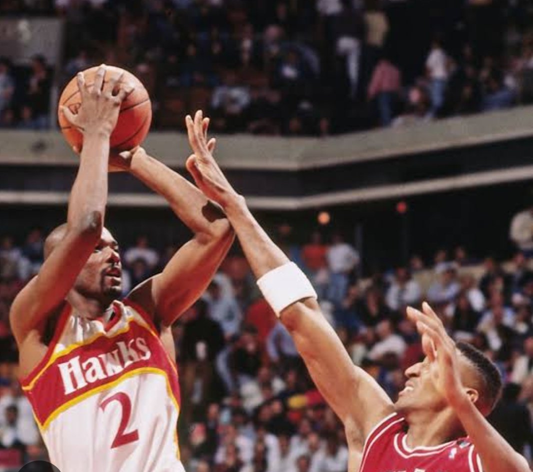 _burntcandle's tweet photo. @ThrowbackHoops https://t.co/AaQn3nSglR