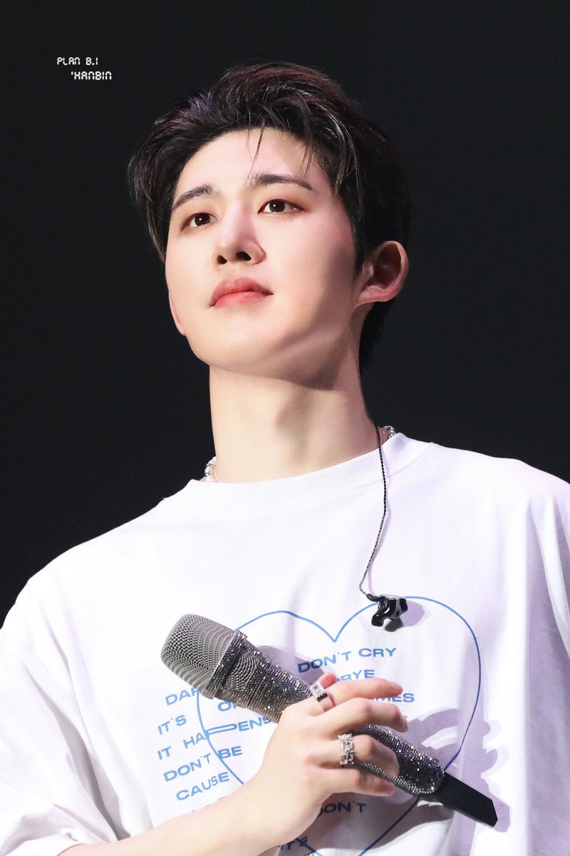 🩵🖤🫂 #비아이 #김한빈