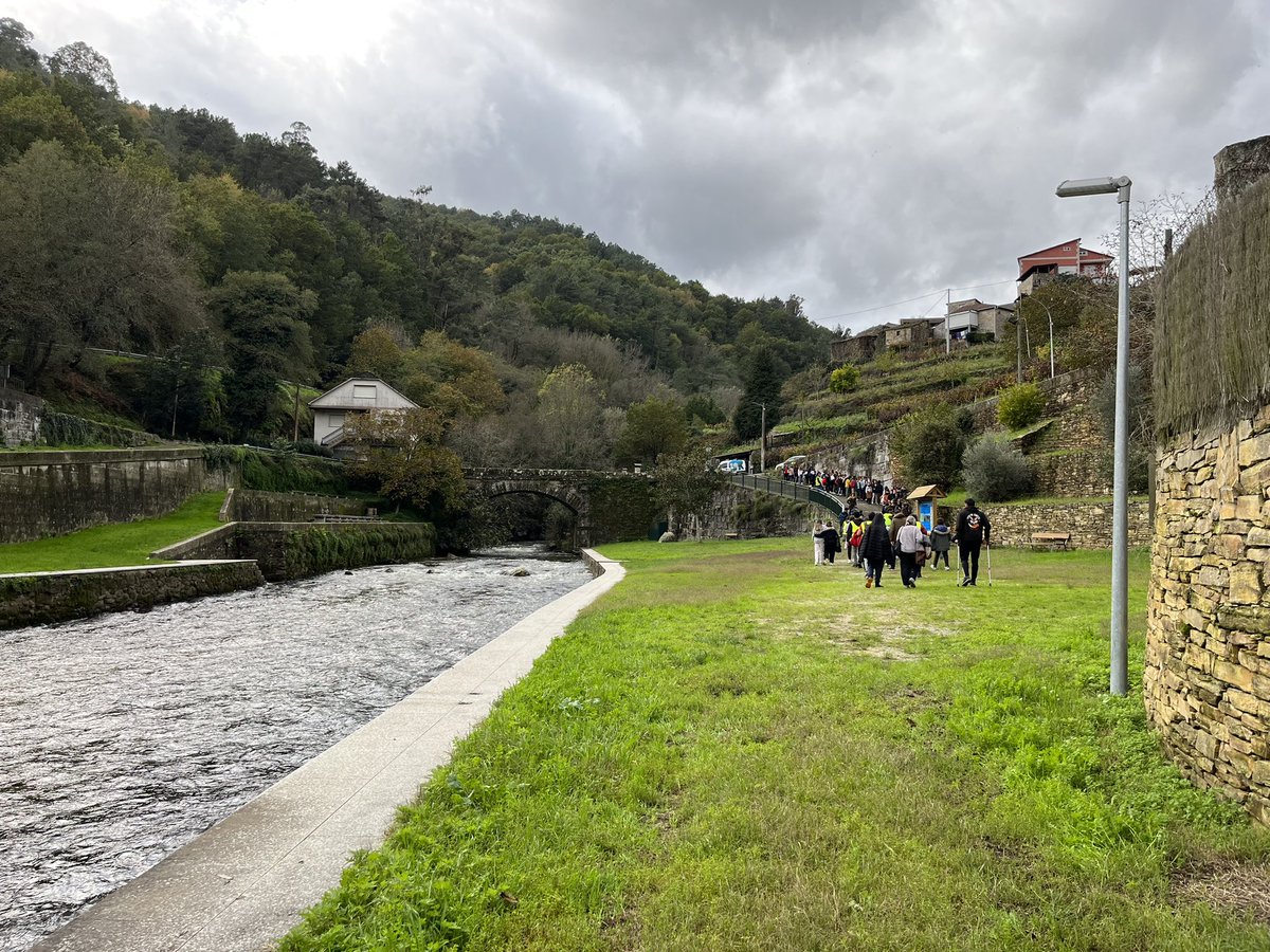 cienciaocruce's tweet image. Yesterday was a day of excursion to discover the awesome town of Os Peares and see the confluence of the three rivers: Miño, Sil and Bubal #digitalweek 🚶 🌳