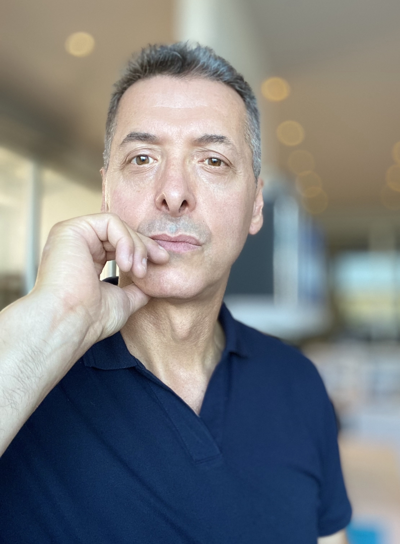 𝐩𝐞𝐫𝐜𝐡é 𝐭𝐚𝐧𝐭𝐞 𝐩𝐞𝐫𝐬𝐨𝐧𝐞 𝐞𝐯𝐢𝐭𝐚𝐧𝐨 𝐝𝐢 𝐞𝐬𝐩𝐥𝐨𝐫𝐚𝐫𝐞 𝐢𝐥 𝐦𝐨𝐧𝐝𝐨 𝐝𝐞𝐥𝐥𝐞 𝐨𝐩𝐩𝐨𝐫𝐭𝐮𝐧𝐢𝐭à 𝐨𝐧𝐥𝐢𝐧𝐞? 🌐✨
Buttatevi!  Siate audaci, siate brillanti, siate voi stessi... online! 🌟