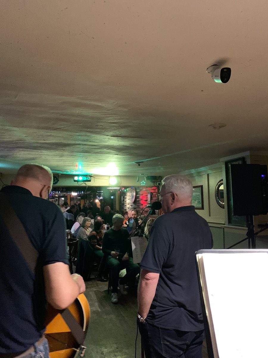 A great night at the Star in Fishponds last night! We had a good time and it felt like the audience did too. Looking forward to being back next month. Thanks for the donations to our charity @AlzheimersBRACE