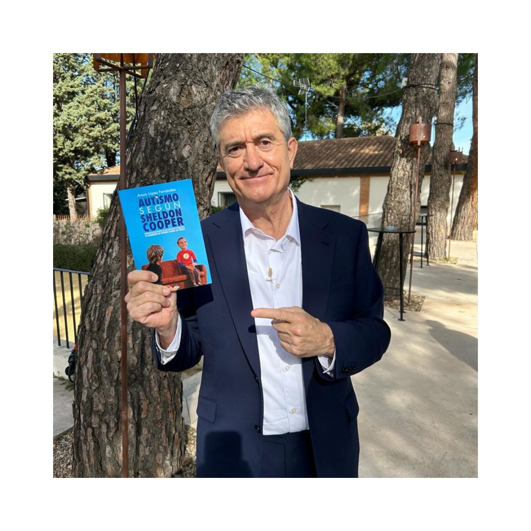 <a href="/guillermofesser/">GUILLERMO FESSER</a>, reconocido periodista internacional ya tiene en sus manos el libro de “El autismo según Sheldon Cooper” de Arturo López 🤩

¡Esperamos que le guste tanto como a nosotros! 📕​

#EditorialLaEstrellaAzul #Autismoavila #TEA #LIJ #SheldonCooper