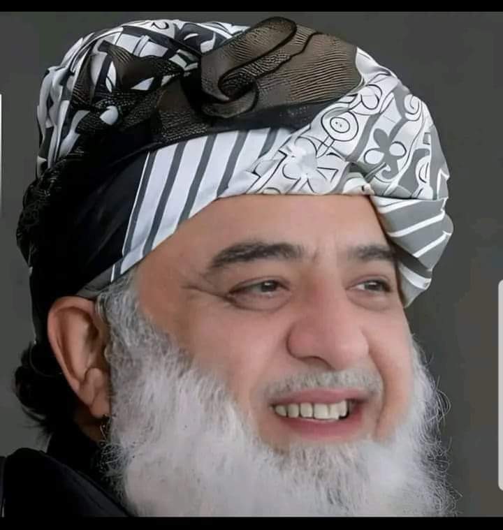 محافظ آئین ختم نبوت
مولانا فضل الرحمن صاحب