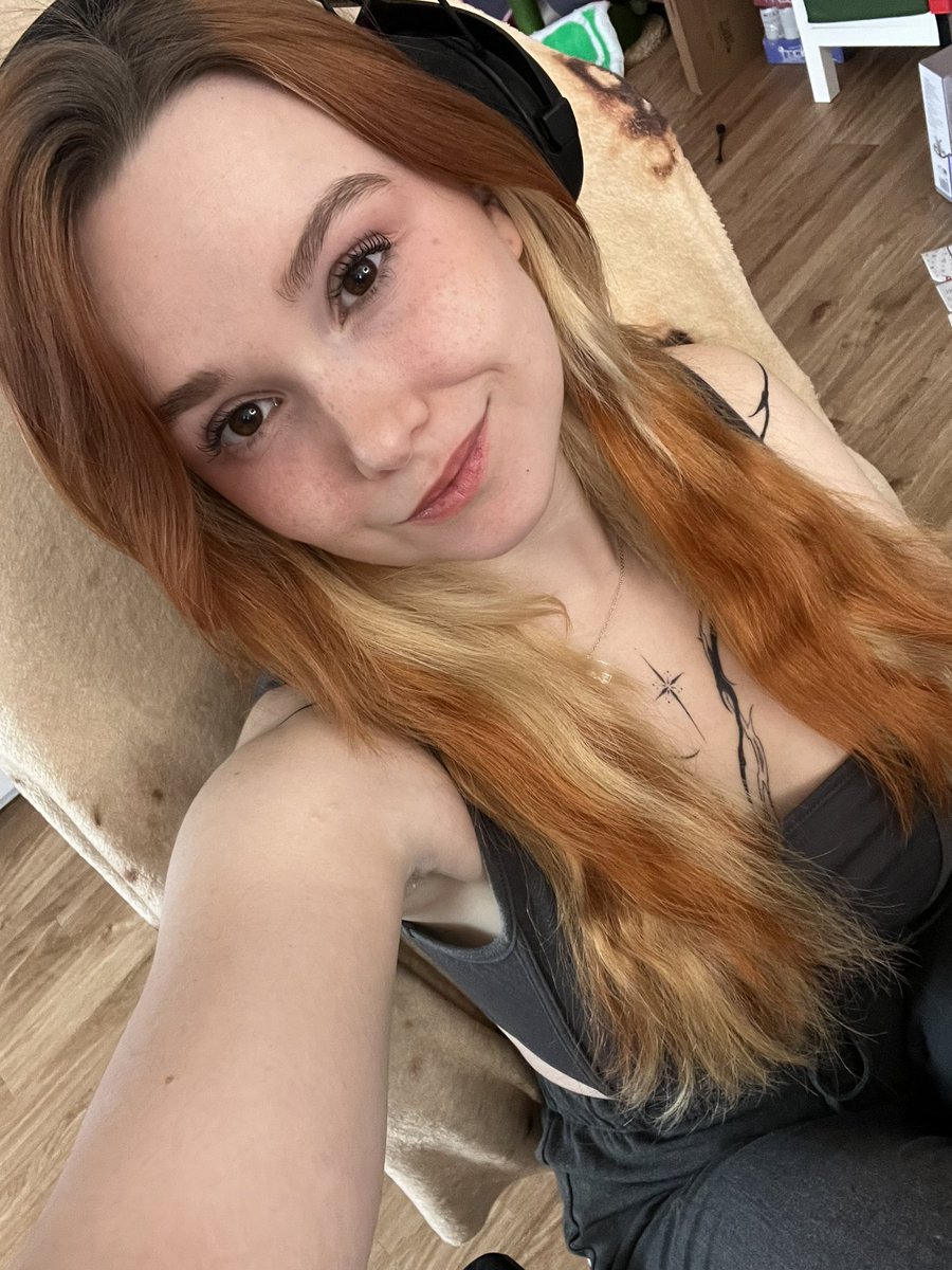Bin jetzt live und würde mich mega freuen wenn ihr vorbei schaut ❤️ twitch.tv/feedeline