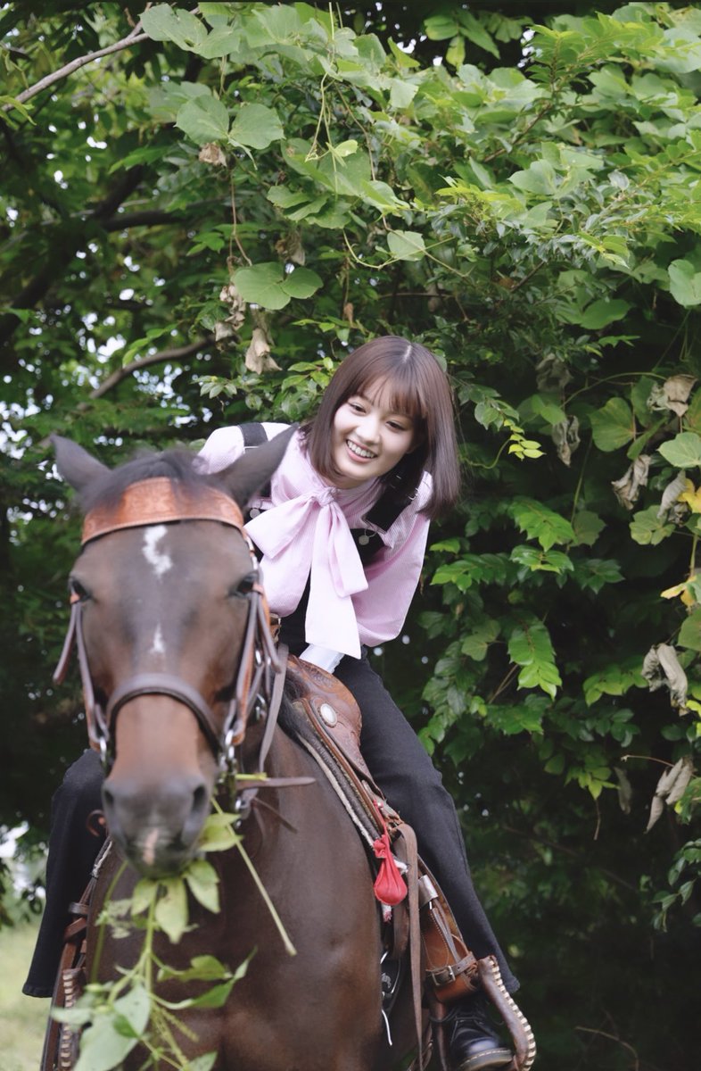 felonyrose__n's tweet photo. 楽しくてたまらなかった乗馬🐎💨

【ファンクラブMovie】にて前編をお届けしておりますので、是非ご覧ください！
https://t.co/URE9ki7iLP https://t.co/h4PhrR20cG