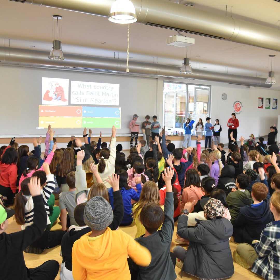 International School of Düsseldorf tweet media