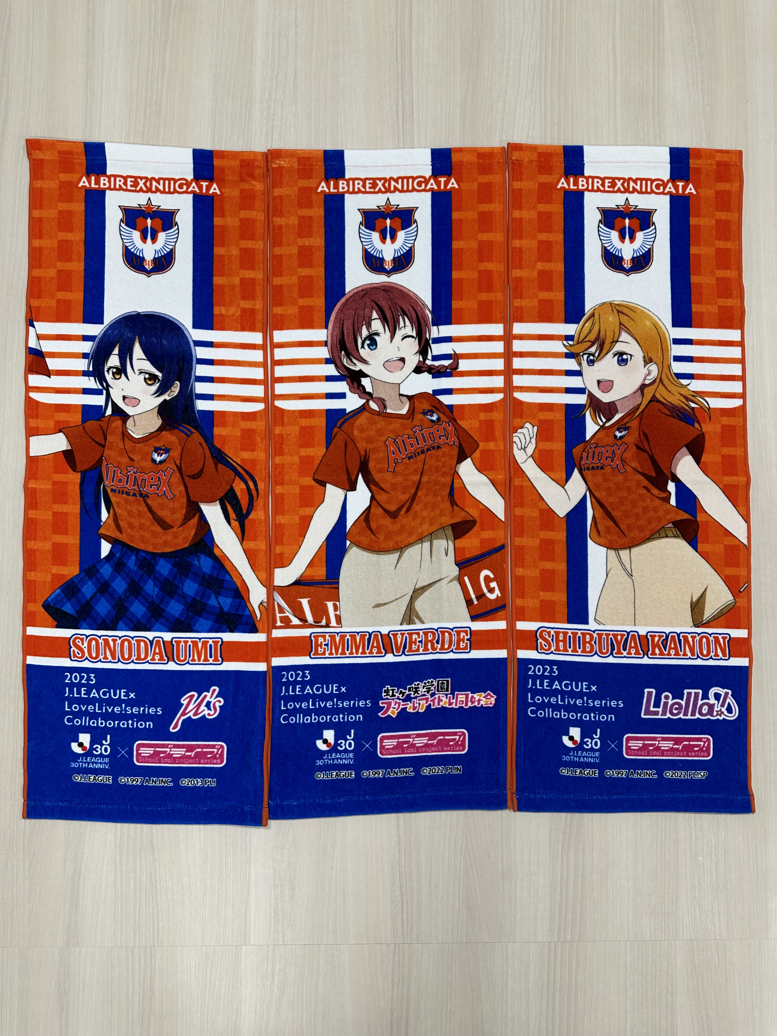 ラブライブ！ Jリーグ コラボ ブランケット ラブライブ！シリーズがプロサッカーリーグ「Jリーグ」とコラボ