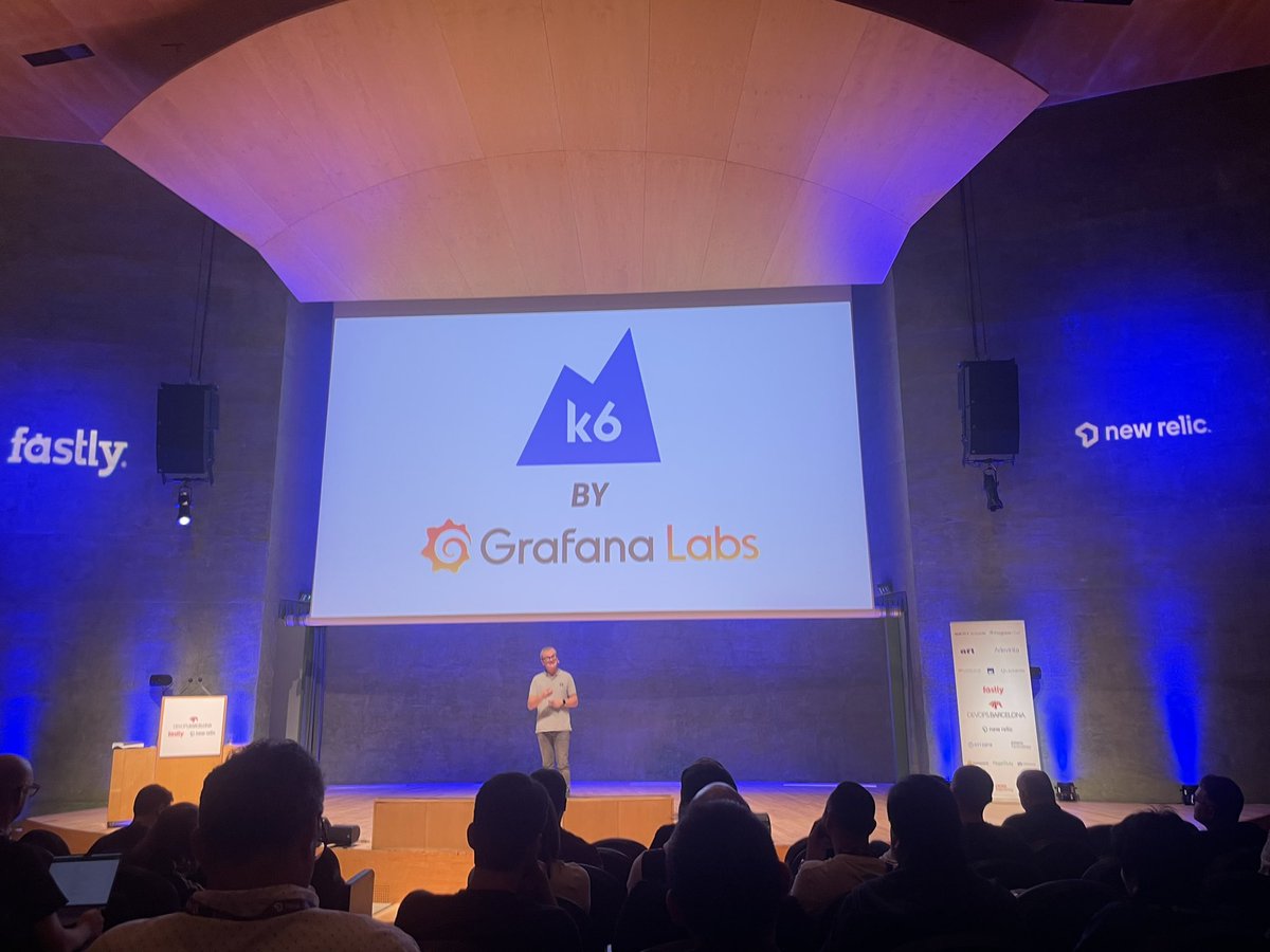 isabeliita90's tweet photo. k6 for load testing talk @devopsbarcelona great always to hear how to use OS solutions 🫶 #devopsbcn23 https://t.co/aOdihGOwFZ