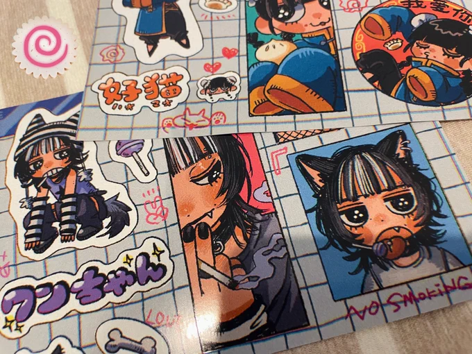 デザフェスに持っていく新しく作ったマルチステッカー、めちゃお気に入りです😘かわいくできた!
(絵を1枚ずつ台紙からはがして使えるステッカーです🙆🏻‍♀️)
ポストカードも新しい絵柄増やしました～ 