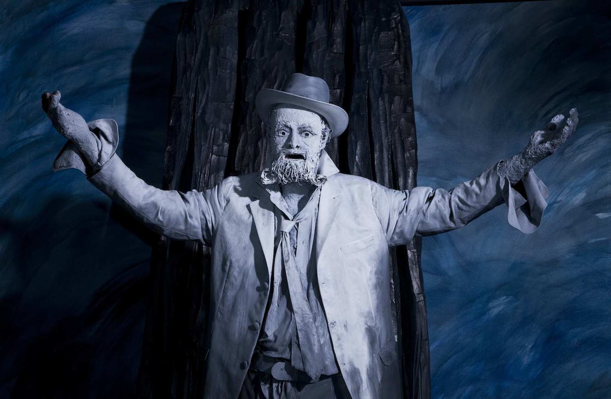 VIELÄ EHDIT! | Mäntän ensimmäisen patruunan G. A. Serlachiuksen elämästä ja afääreistä kertova Paperiperkele on avoinna 19.11. asti. Dramatisoitu #näyttely kertoo #Serlachius-tarinan vaikeuksineen ja muutamine onnen hetkineen. #museot serlachius.fi/näyttely/paper…