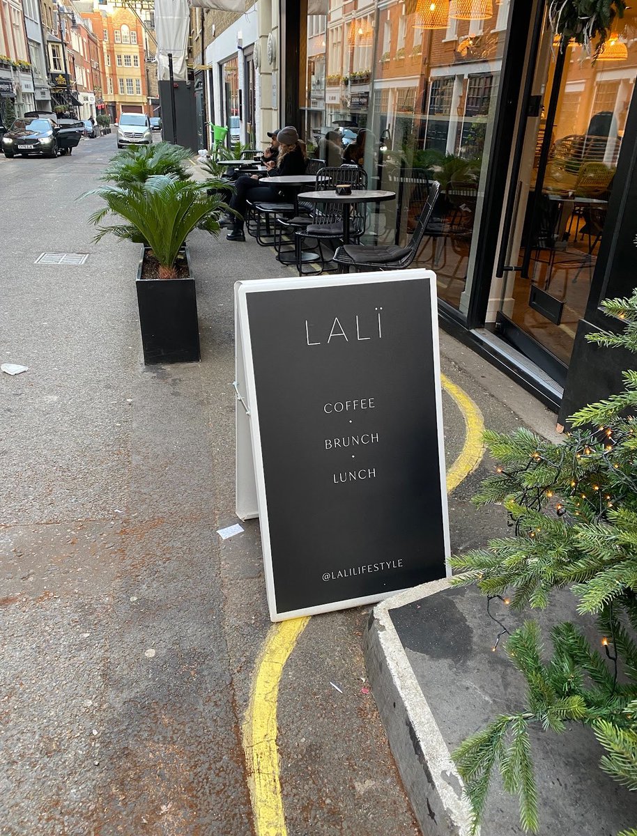 Tourist_diary's tweet photo. 💥لندن 🇬🇧 
🔹مطعم وكافيه LALÏ - فطورهم لذيذ 😋 https://t.co/pOh7SclivC