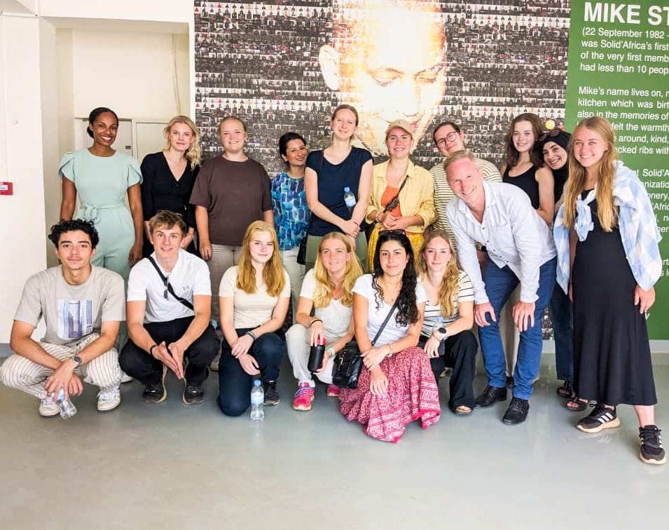 Did you know that Solid'Africa was founded by volunteers? This is why volunteerism holds a special place as one of our core values. On Wednesday, November 8th, we were delighted to host students from Karlstads Globola Gymnasium in #Sweden , who are currently on a volunteering and