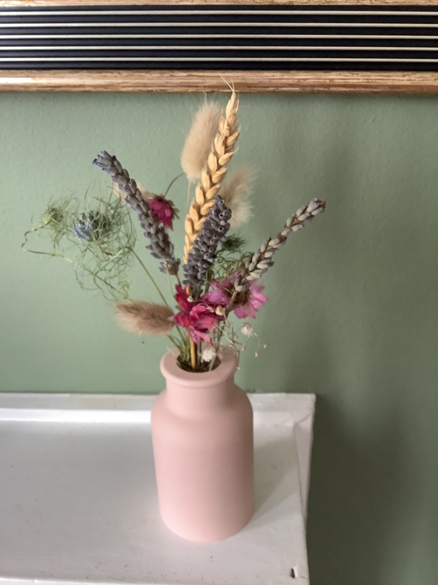 A simple little vase with dried flowers from an arts and craft market @DailyPicTheme2