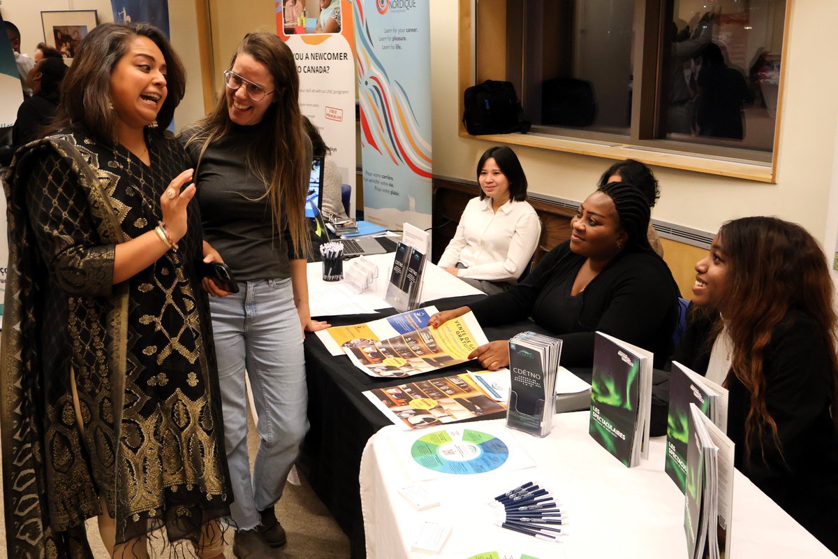 Le CDETNO et d’autres organismes partenaires à la Journée d’accueil pour les nouveaux arrivants.
*********
CDETNO team, as well as other partner organizations, at the Welcome day for newcomers.
 #NWT #immigration #Francophonie #Newcomers #NouveauxArrivants #collaboration #canada