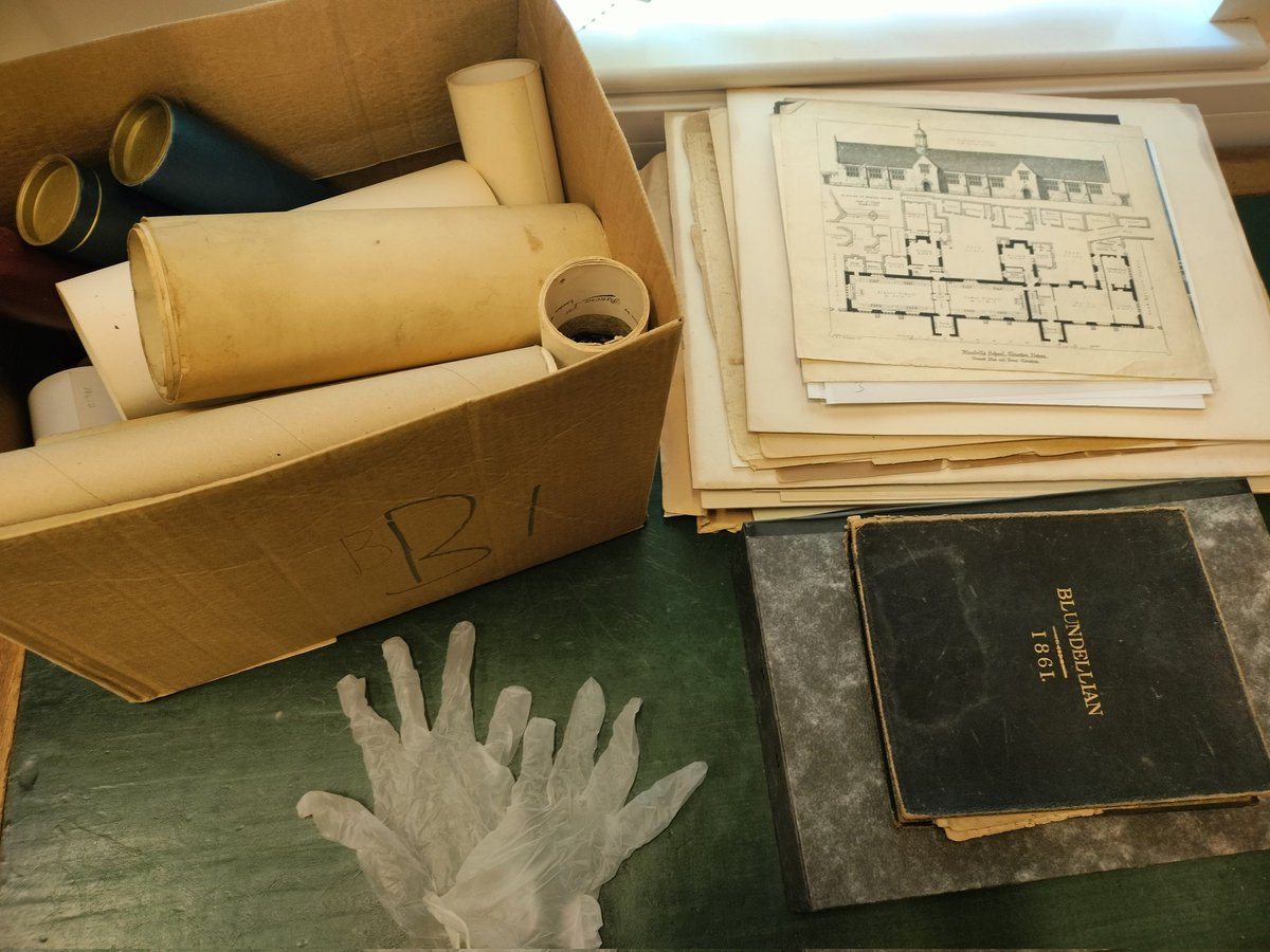 blundells_arch's tweet photo. And just like that our first steps to getting a heritage website/digital archive have been taken with @sdsheritage #schoolarchive https://t.co/fp37AZb9gA