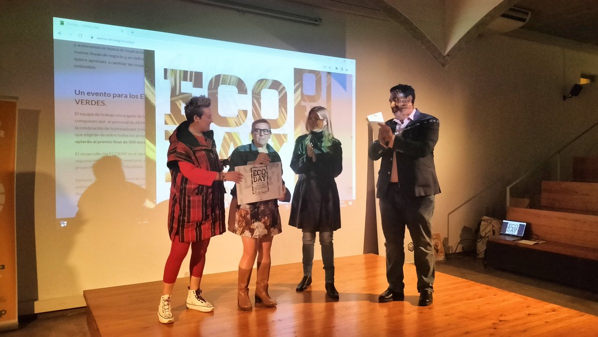 En AEMA queremos agradecer a todos los que de alguna u otra manera habéis participado en el I Encuentro. Agradecer @ayuntamientodemurcia y en especial a <a href="/MerBernabe/">Mercedes Bernabé</a> nuestra madrina y a todo el equipo de  <a href="/Murcia_Emplea/">MurciaEmplea</a> 

También a <a href="/EMUASA_Clientes/">Aguas de Murcia</a> por el apoyo al ECODAY

GRACIAS