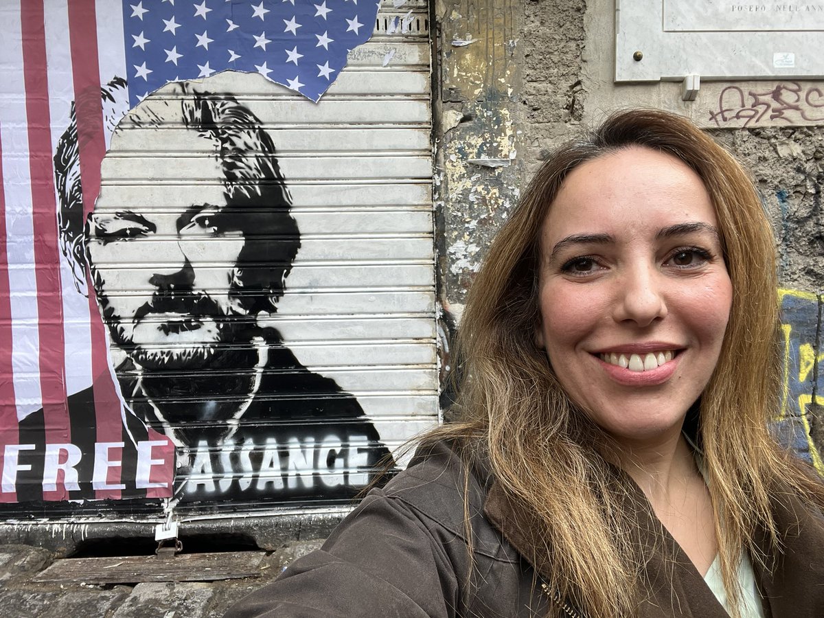 Stella_Assange's tweet photo. Naples this morning
#FreeAssangeNOW @freeassangeNA https://t.co/gVeAx94egr