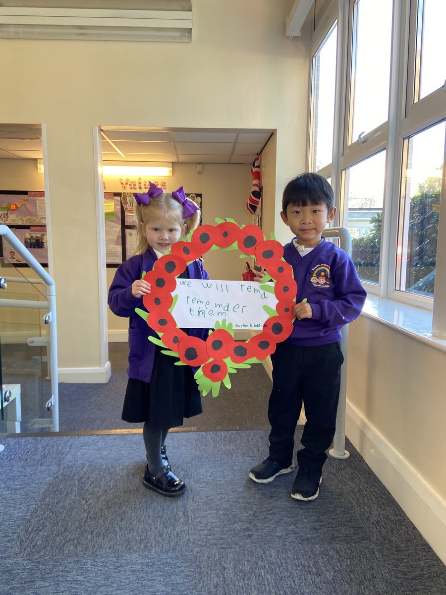 Rachel1Pars's tweet photo. Great Remembrance Work from Reception! ⁦⁦@EyfsPrimary⁩ ⁦@RPSRadcliffe⁩ https://t.co/opwrZg3QIL