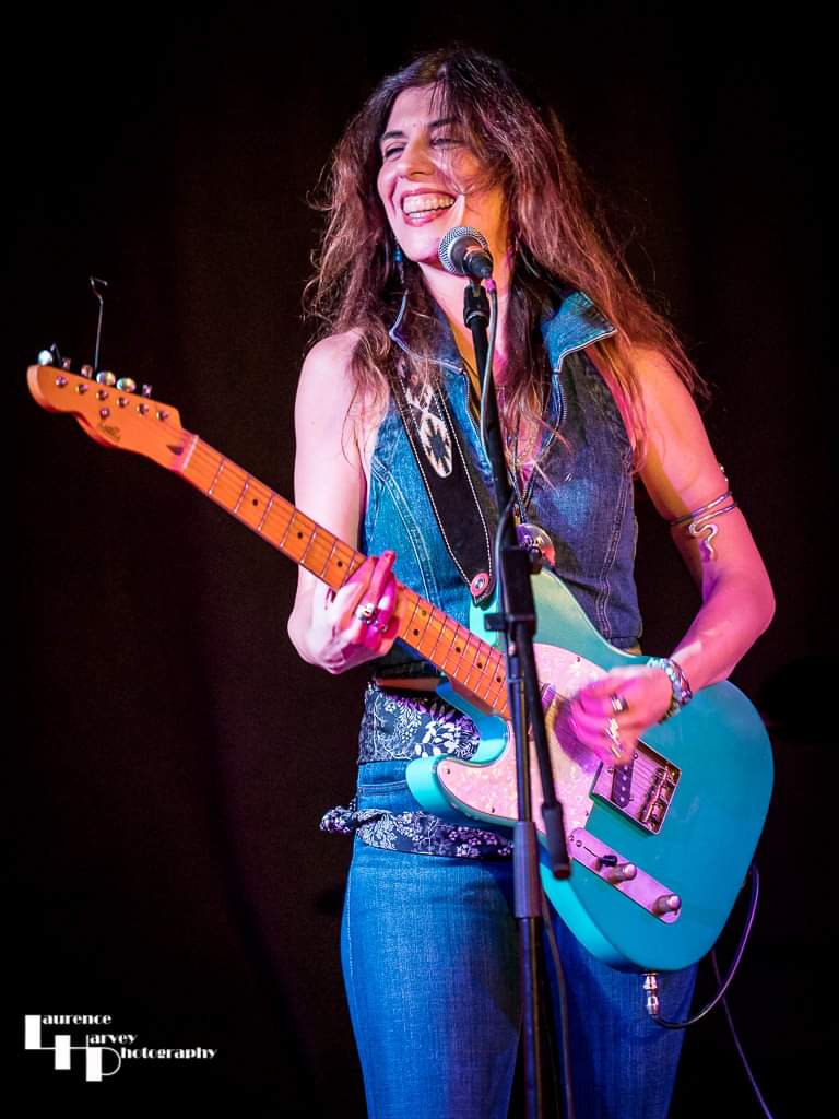 Thank You UK 🇬🇧🙏. Two amazing weeks of Tour. See you tomorrow at Blues aan Zee Festival in the Netherlands🇳🇱🎶🎸🤘#tour #uk #holland