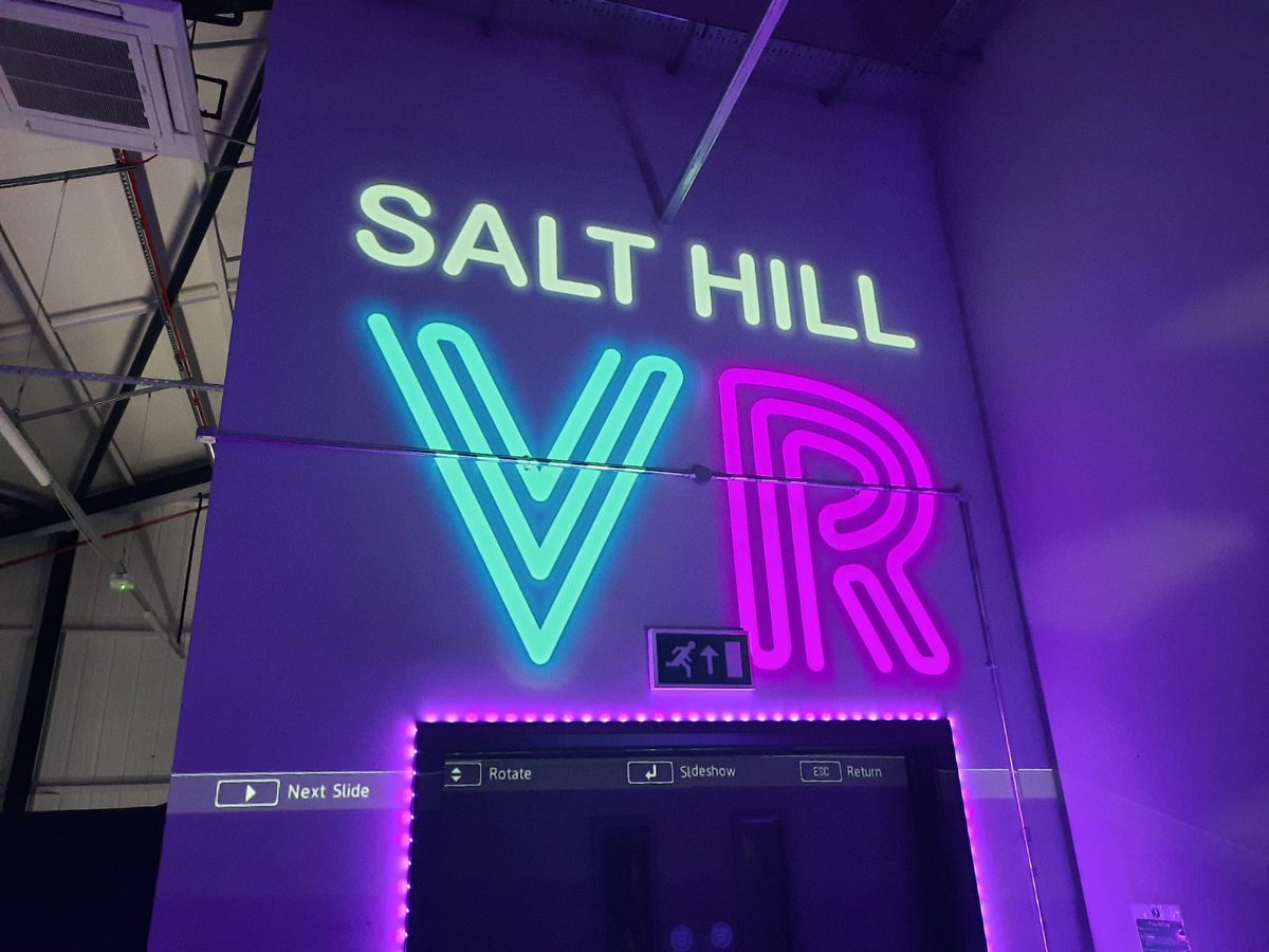 Sloughforall's tweet image. Todays theme for #yww23 is the evolving digital space. 
We work with our yp in many ways and virtual reality is one of them. 
This week we took the Roma Community down to Salt hill VR. @SalthillVr @Tonyraw26 😎