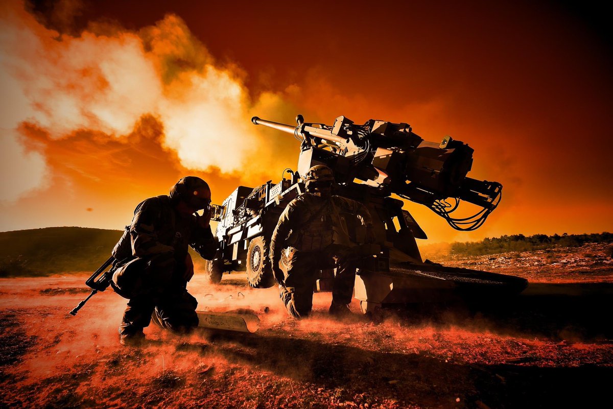 Chez les lieutenants d’artillerie, le feu, c’est effectivement notre raison d’être !  Feu dans la profondeur, coordination des feux, feux sol-air, il y en a pour tous les goûts ! 
💥