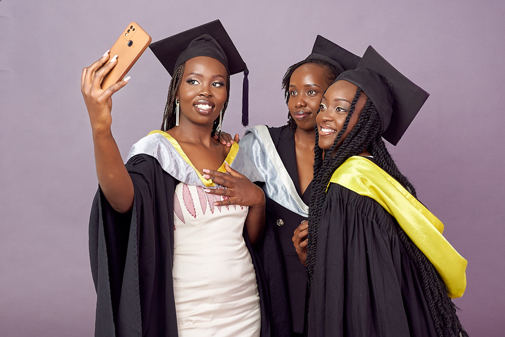 Antoinett2002's tweet photo. God is great❤️ Bachelor's Degree of Science in Economics and Statistics 🎓#Egertonuniversity https://t.co/tE0sTPpwXy